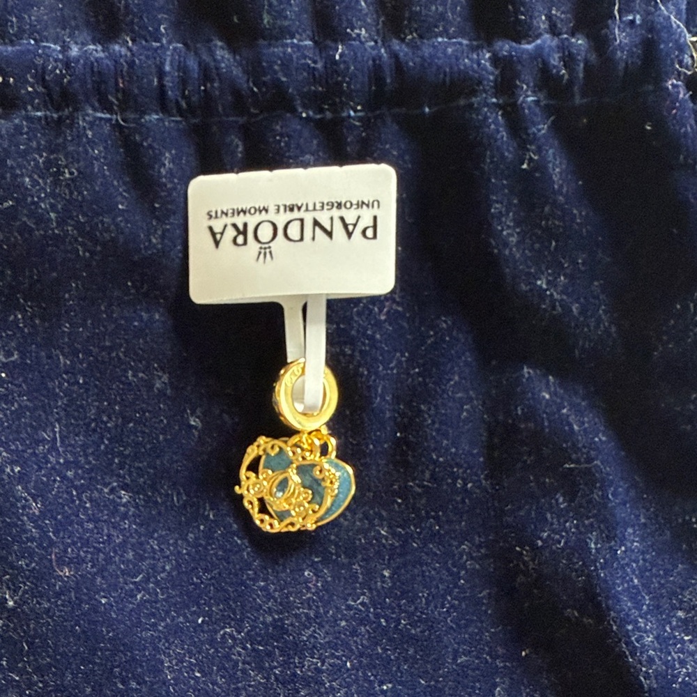 Pandora Disney Cinderella's Carriage & Heart Double Dangle Charm - Gold